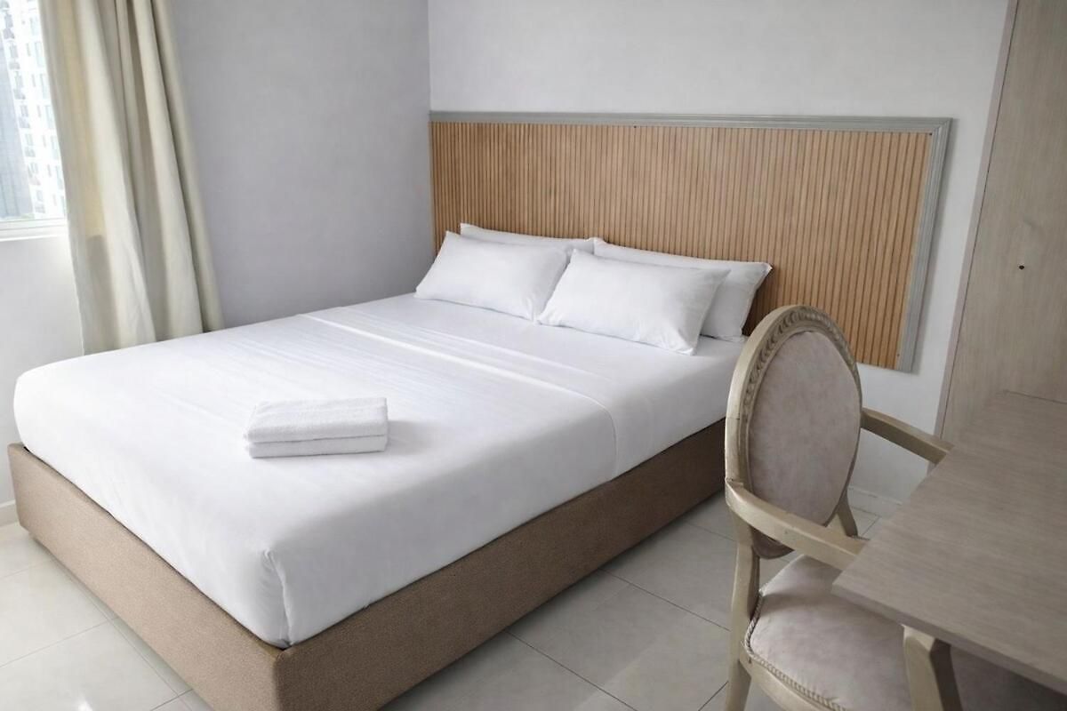 Walled Of 20 Cartagena